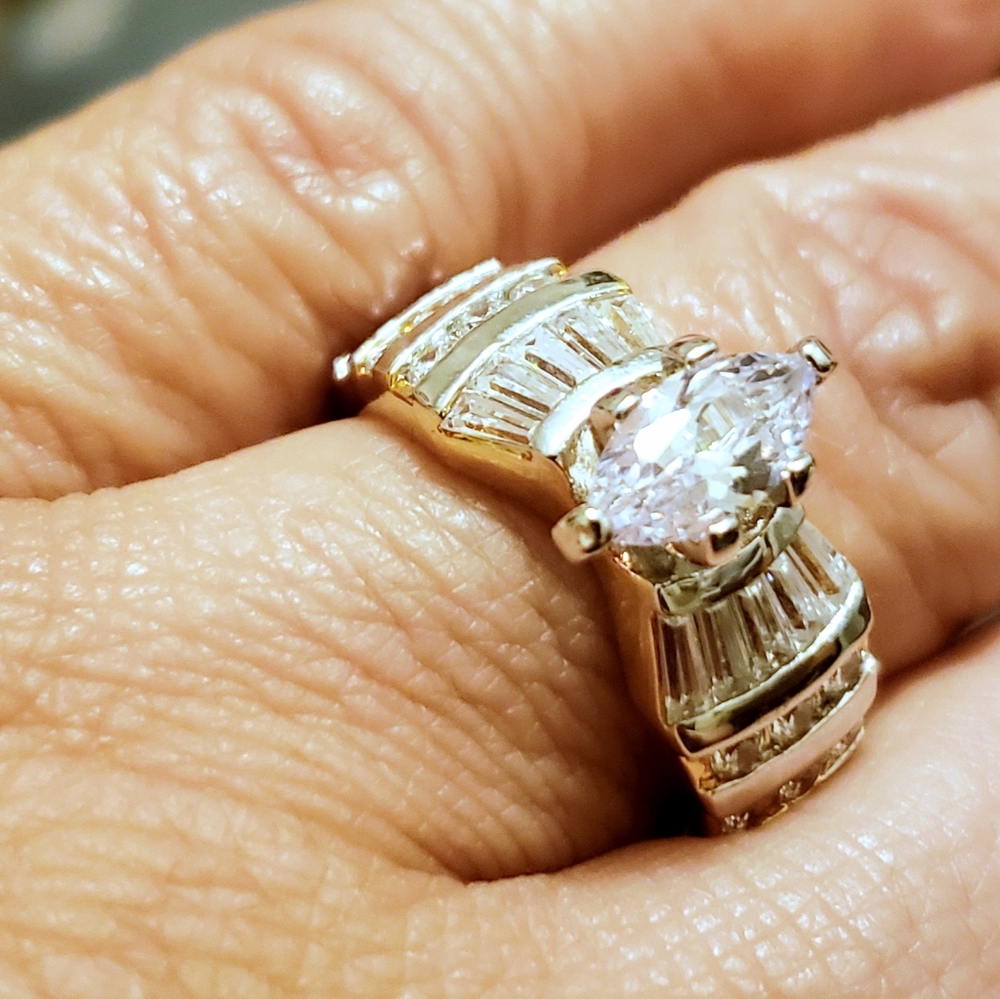Cubic Zirconia Bezel Set Ring
